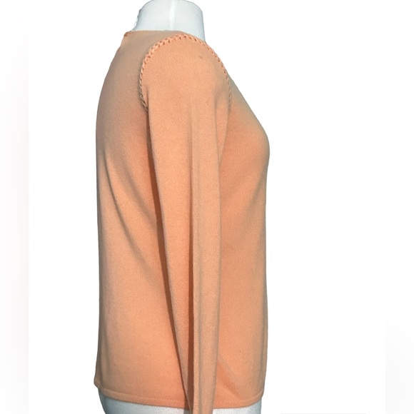 Cashmere Collection Saks Fifth Avenue Blouse Size M - Picture 4 of 6